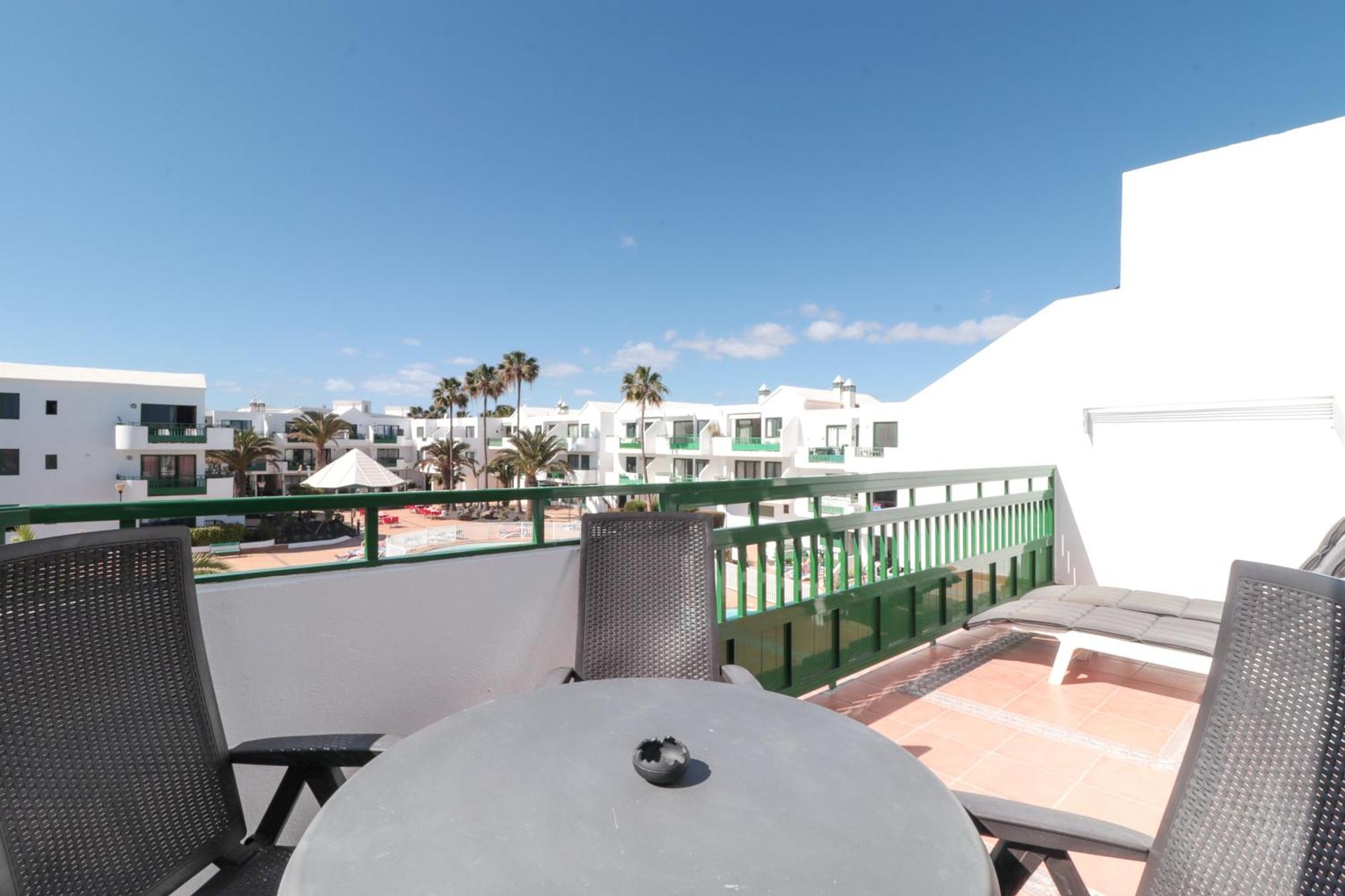 Apartamento recién reformado en la playa de Las Cucharas Costa Teguise Extérieur photo
