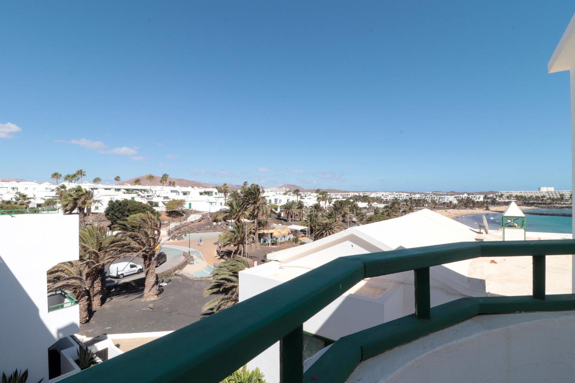 Apartamento recién reformado en la playa de Las Cucharas Costa Teguise Extérieur photo